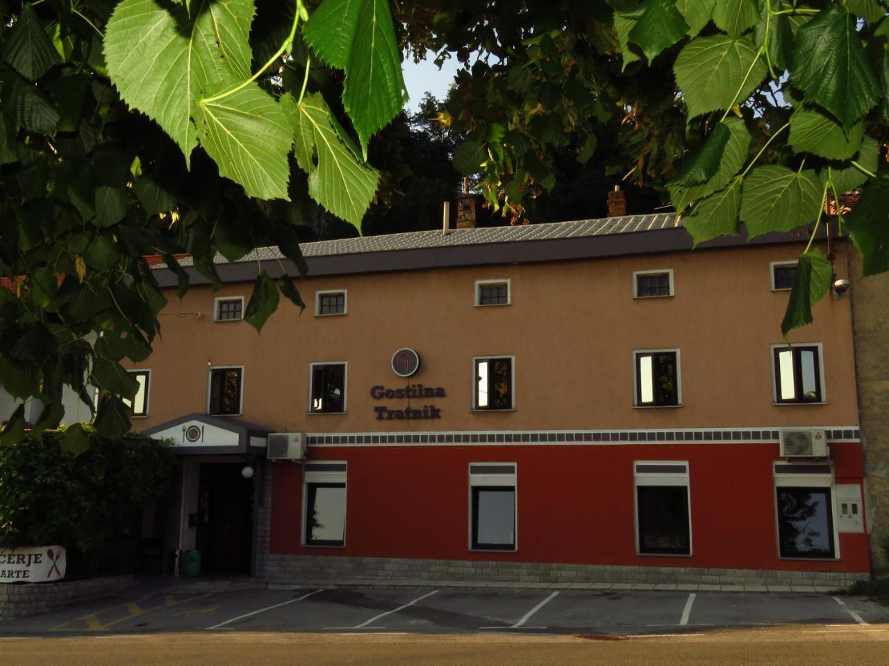 Hotel Gostilna Tratnik Zoll Exterior foto